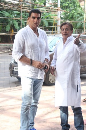 B Town Celeb At The Chautha Ceremony Of Inder Kumar