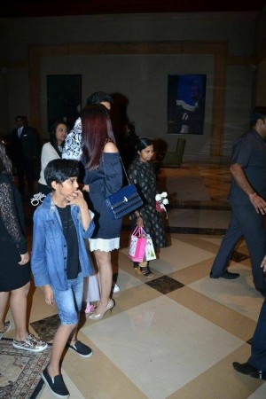 Bachchan Family Spotted At JW Marriott