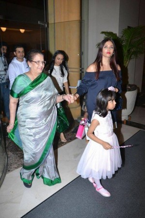 Bachchan Family Spotted At JW Marriott