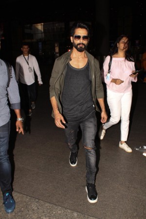 Celebs Spotted At Airport