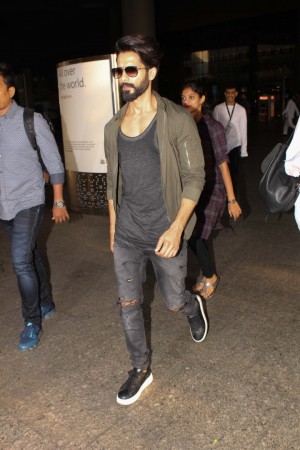 Celebs Spotted At Airport