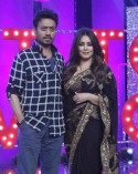 Irrfan and Mahima on the sets of Ticket to Bollywood