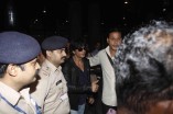  SRK with his family snapped at Mumbai Airport
