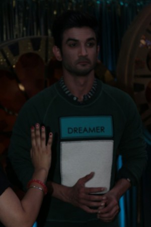 Sushant Singh Rajput And Kriti Sanon Promote Raabta On Sabse Bada Kalakar