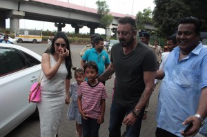 Tree Plantation & Initiative By MCGM & Bhamla Foundation With Sanjay Dutt
