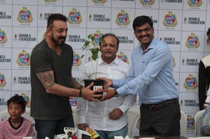 Tree Plantation & Initiative By MCGM & Bhamla Foundation With Sanjay Dutt