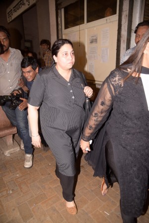 Himesh Reshammiya (aka) HimeshReshammiya