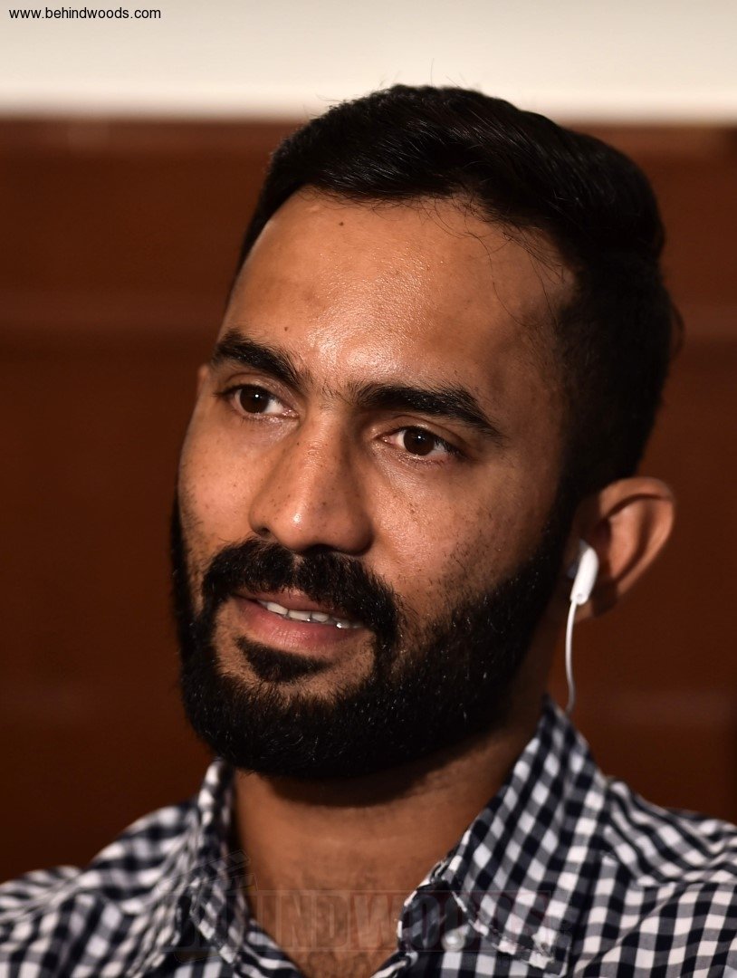 Dinesh Karthik (aka) D K