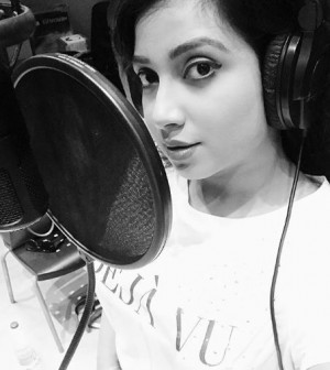 Shreya Ghoshal (aka) ShreyaGhoshal