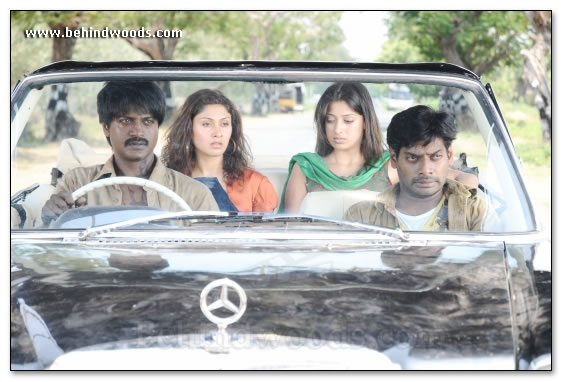Muthirai Movie - Images