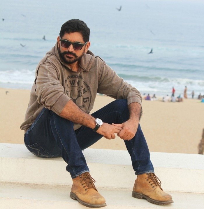 Suresh Chandra Menon (aka) Suresh Menon