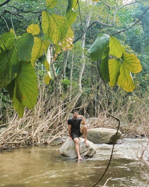 Tovino Thomas (aka) TovinoThomas