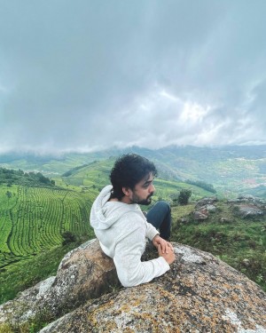 Tovino Thomas (aka) TovinoThomas