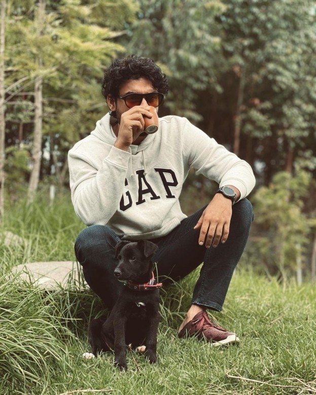 Tovino Thomas (aka) TovinoThomas