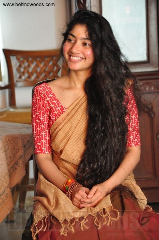 Sai Pallavi With Sister in 2023 | Long hair styles, Loose hairstyles,  Braids for long hair