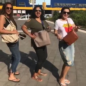 Simran, Radhika and DD dance at Dhruva Natchathiram shooting spot
