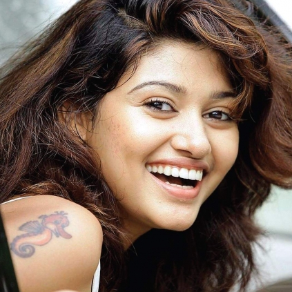 Kajal enacted Oviya's role in Bigg Boss task