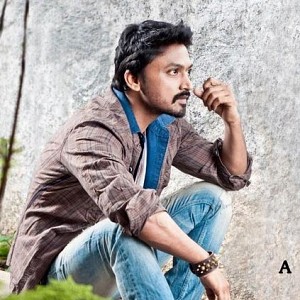 Just in: Do you know who plays the 2nd hero in Maari 2?