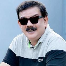 എനിക്കെന്താ ഇങ്ങനെ ചിന്തിക്കാനാവാത്തത്; ഹെലനെയും കുമ്പളങ്ങിയെയും കുറിച്ച് പ്രിയദര്&zwj;ശന്&zwj;