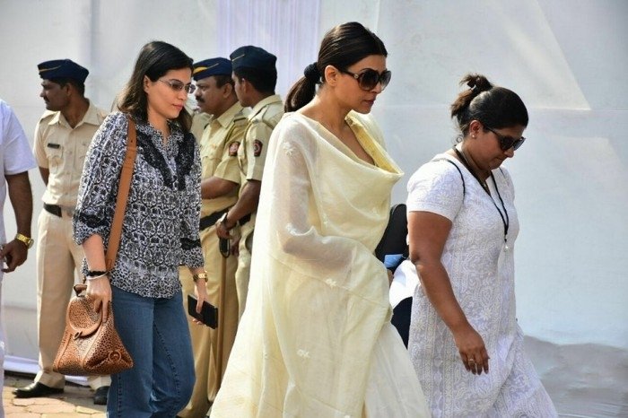 Sridevi's final journey -  funeral
