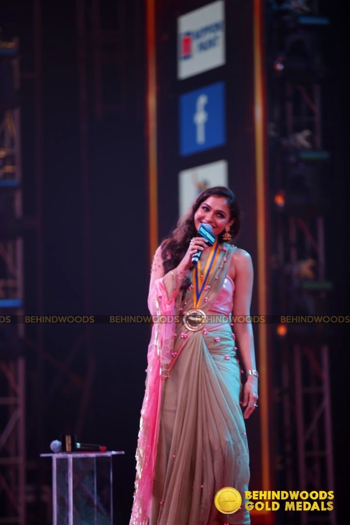 The Awarding Photos - Behindwoods Gold Medals 2018 Set 1