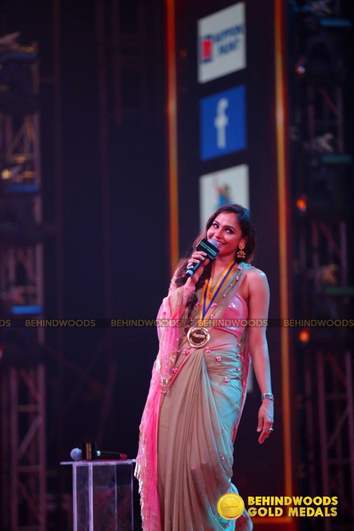 The Awarding Photos - Behindwoods Gold Medals 2018 Set 1