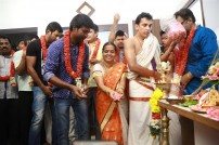 Kaththi Sandai (aka) Kaththi Sandai