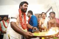 Kaththi Sandai (aka) Kaththi Sandai