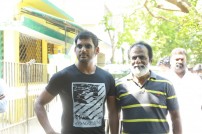 Kaththi Sandai (aka) Kaththi Sandai