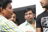 Kaththi Sandai (aka) Kaththi Sandai