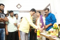 Kaththi Sandai (aka) Kaththi Sandai