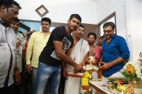 Kaththi Sandai (aka) Kaththi Sandai