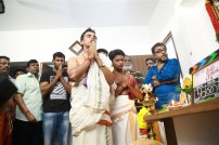 Kaththi Sandai (aka) Kaththi Sandai