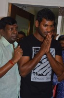 Kaththi Sandai (aka) Kaththi Sandai