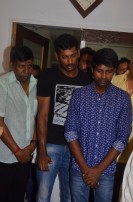 Kaththi Sandai (aka) Kaththi Sandai