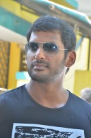 Kaththi Sandai (aka) Kaththi Sandai