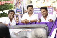 Two Countries (aka) 2 Countries