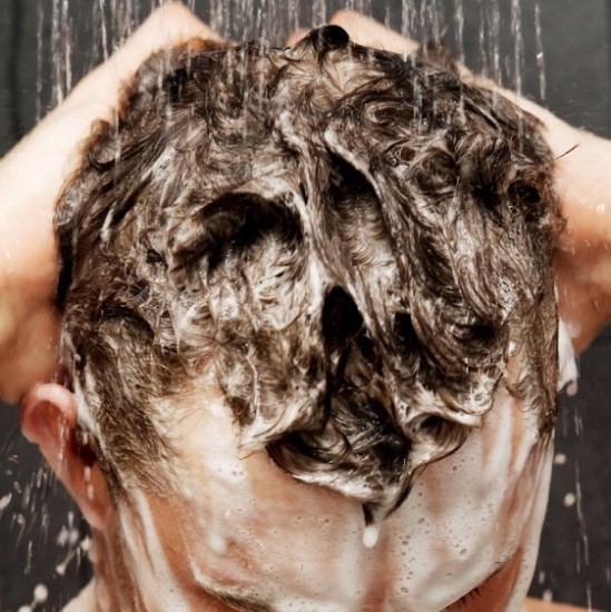 Regularly wash hair with mild shampoo
