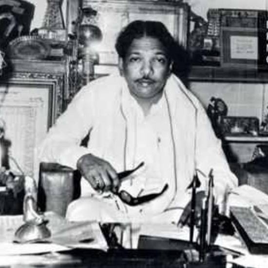 பத்திரிகை ஆசிரியர்