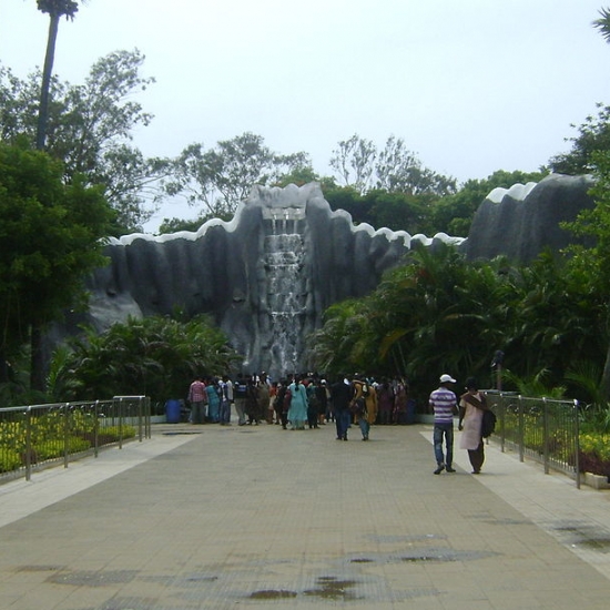 Arignar Anna Zoological Park in Vandalur is the first public zoo and also the largest in India.