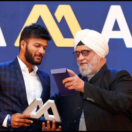 Madhavrao Scindia Award – Highest Wicket-taker In The Ranji Trophy – Jalaj Saxena (2017 - 2018 season)