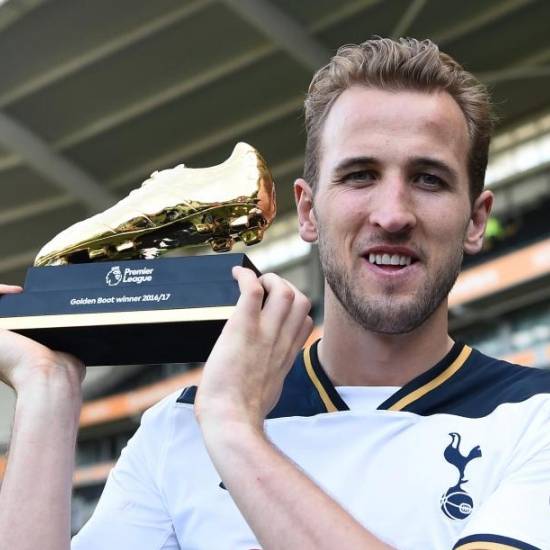GOLDEN BOOT AWARD - Harry kane (England)