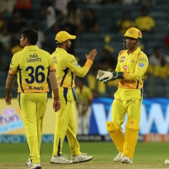 சென்னை சூப்பர் கிங்ஸ் 