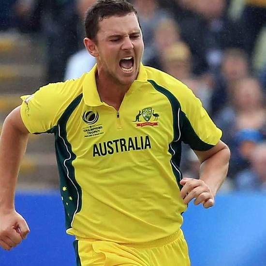 5. Josh hazlewood > points - 696