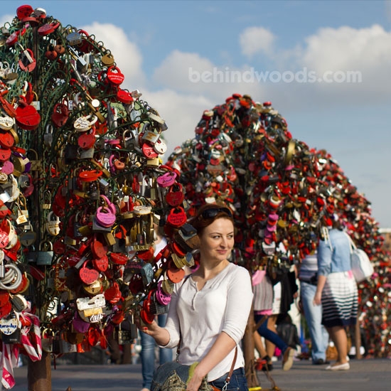 Luzhkov bridge, Moscow, Russia