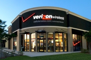 Police book Verizon for using bouncers while firing employees