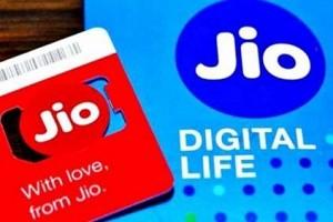 Reliance Jio Brings 3 Plans Offering 2GB Data Per Day With Other Benefits: Details Listed! 