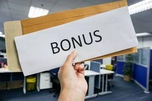 This company gives Rs 3.86 lakh bonus to each of its employees - Woah!