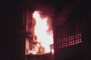 4 Killed, 7 injured as fire breaks in Mumbai building