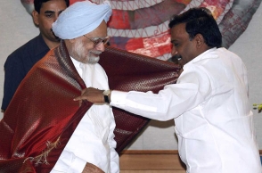 A Raja and Manmohan Singh exchange emotional letters